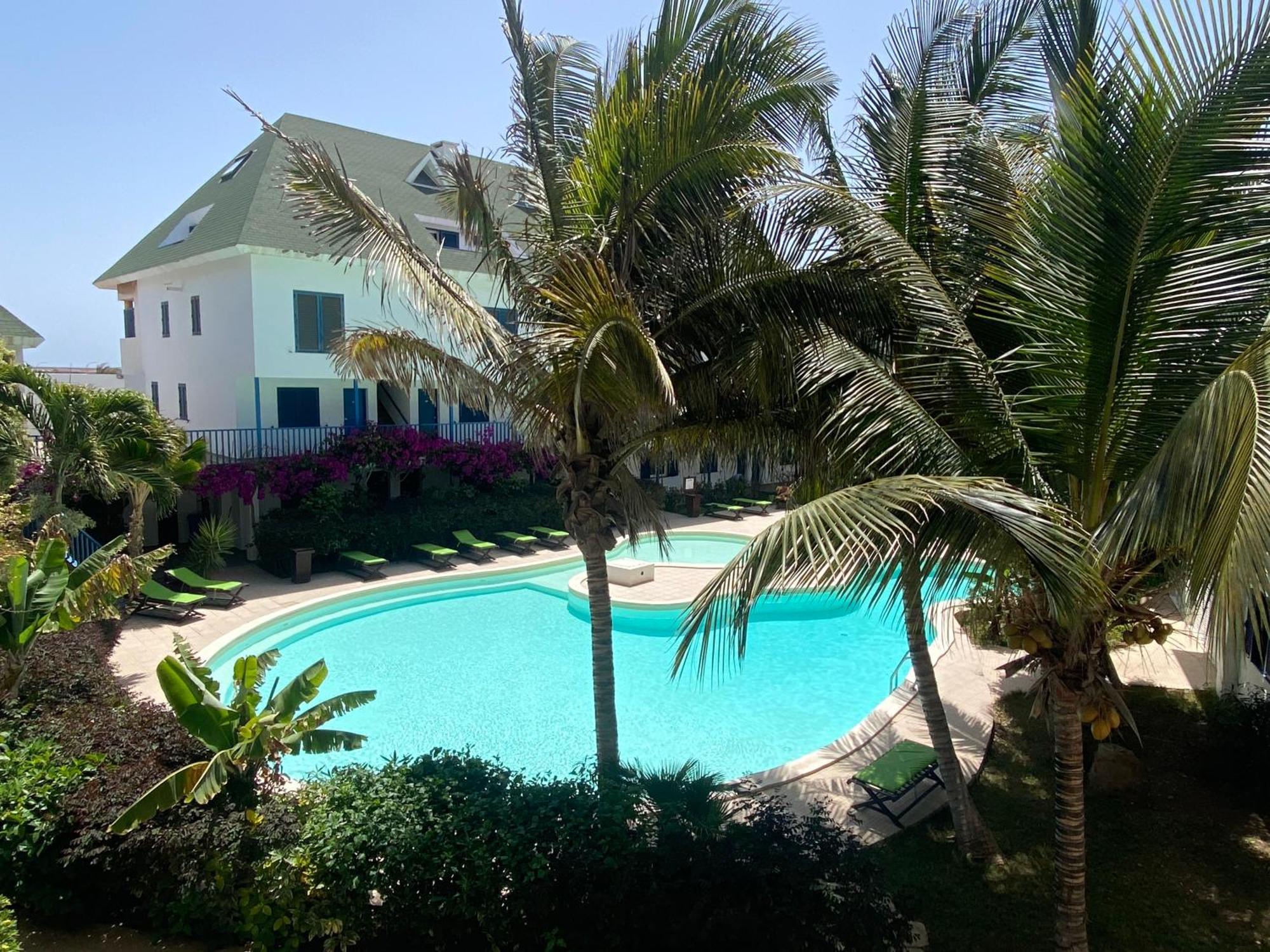 Leme Bedje - By Bobbywashere Santa Maria Exterior foto