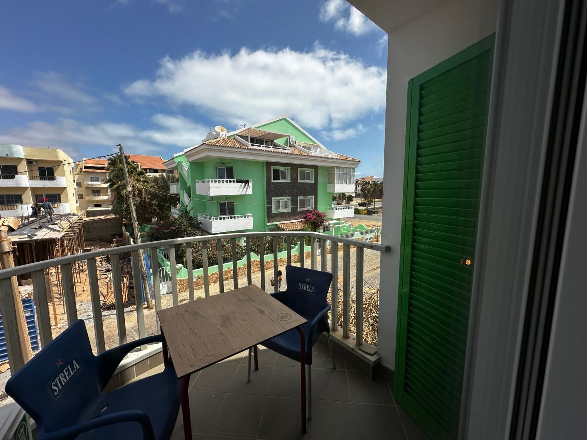 Leme Bedje - By Bobbywashere Santa Maria Exterior foto