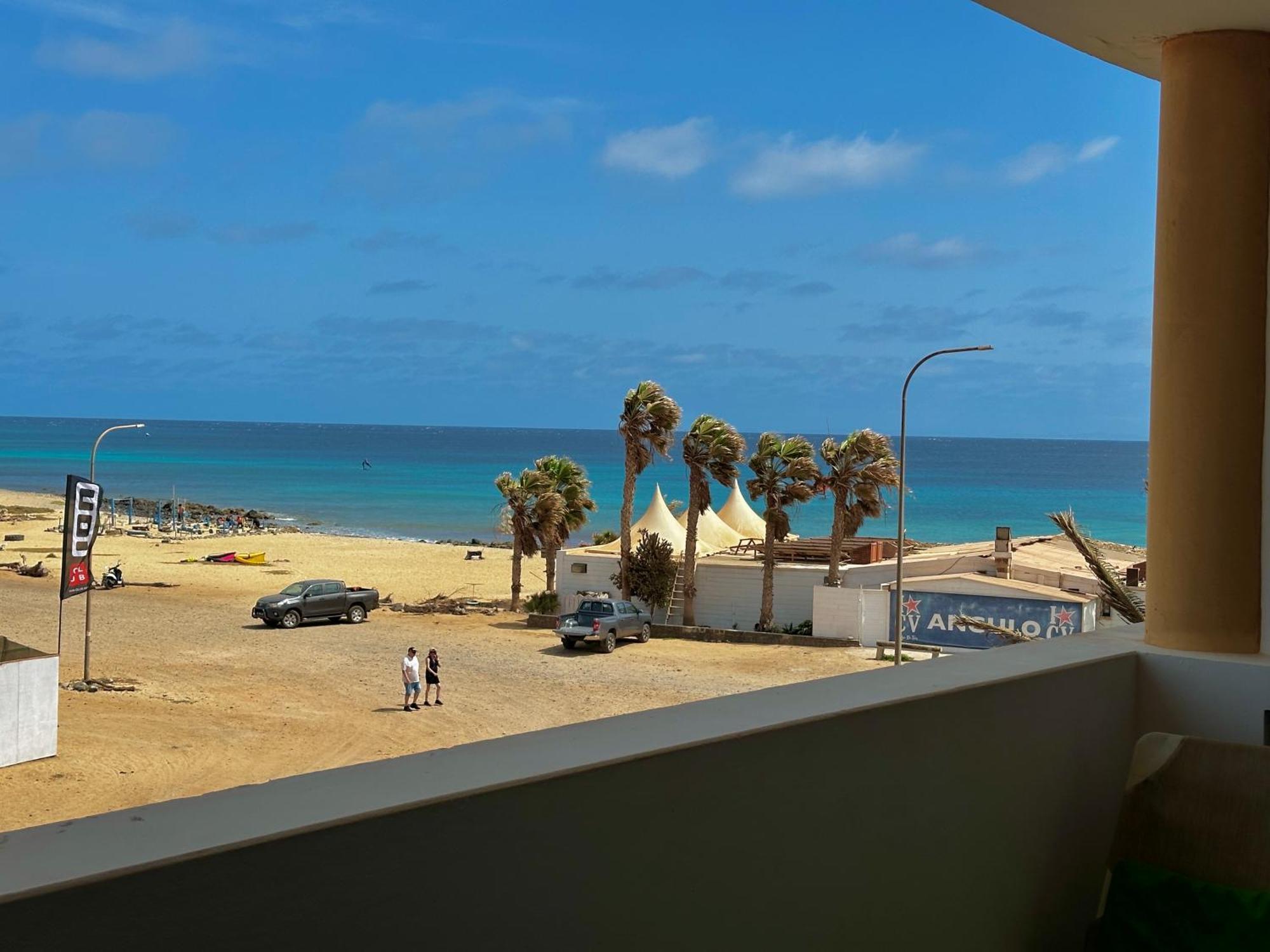 Leme Bedje - By Bobbywashere Santa Maria Exterior foto